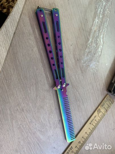 Трюковой нож бабочка расчёстка. Железная