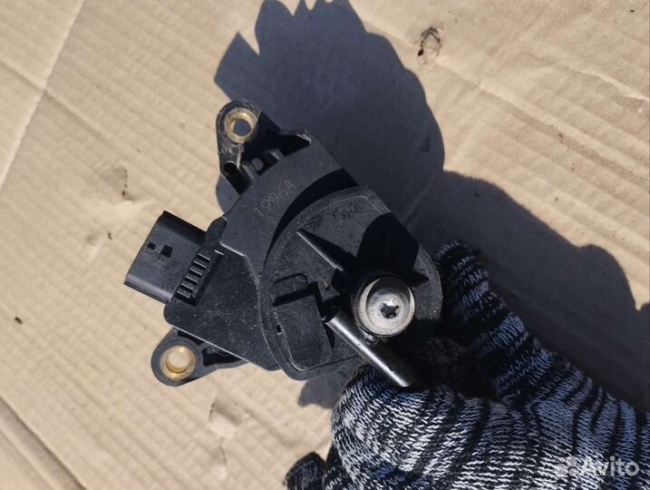 Педаль газа Nissan Note 1 (E11)