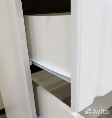 Комод белый
