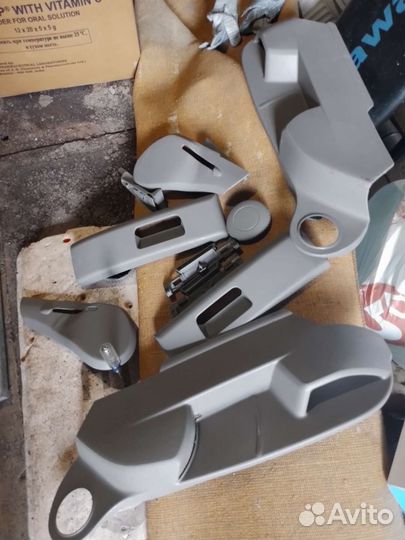 Передние сиденья volkswagen golf 5