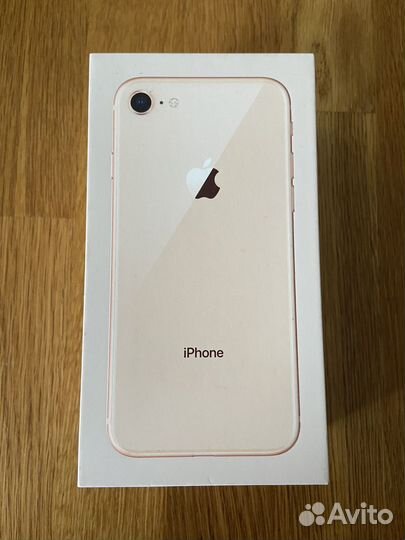 iPhone 8, 64 ГБ
