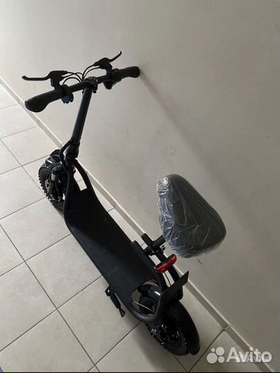 Электросамокат iconBIT Trident 129T Pro XLR3073