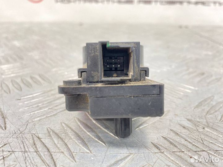 Б/У Сервопривод заслонки печки (моторчик