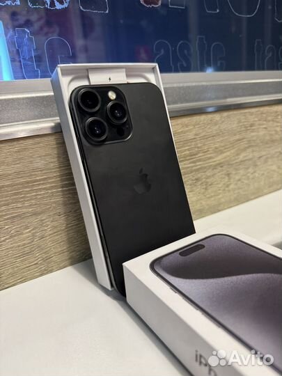 iPhone Xr, 128 ГБ
