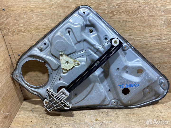 Стеклоподъемник задний левый Skoda Superb 1 C144