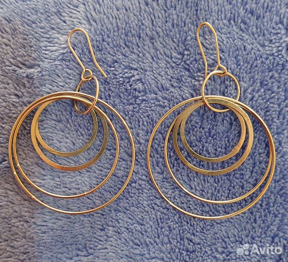 Серьги (бижутерия)