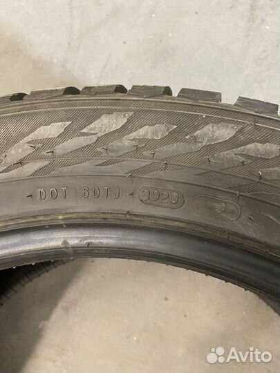 Nokian Tyres Hakkapeliitta 9 SUV 275/45 R20 110T