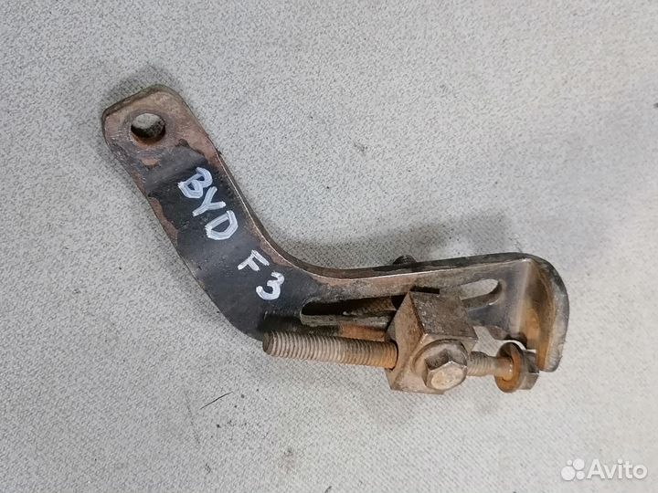 Кронштейн натяжения генератора BYD F3 2006-2013