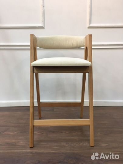 Барные стулья