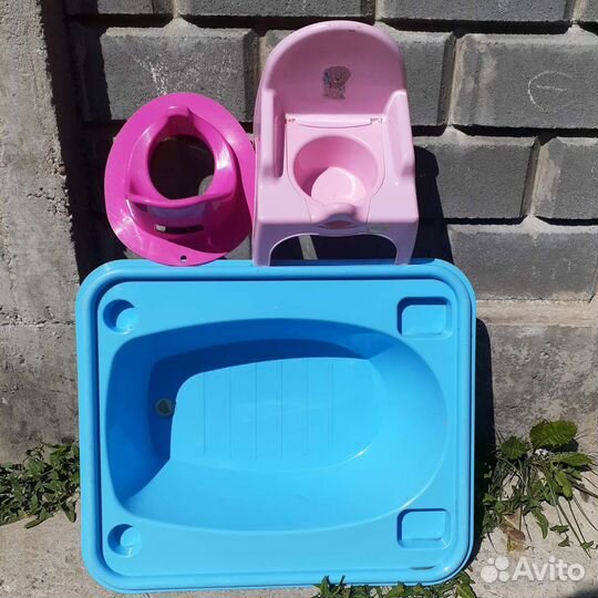 Ванночка со сливом, горшок, сиденье на унитаз