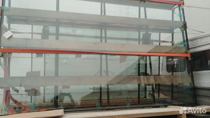 Газель перевозка на пирамиде Катюша мрамор Стекло