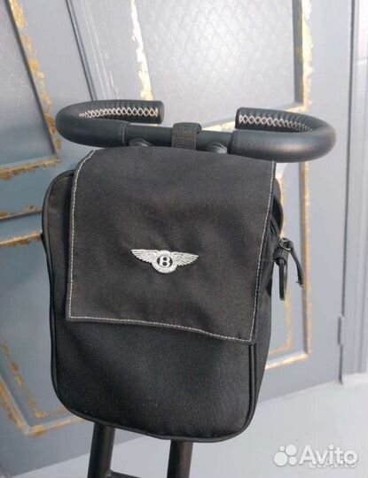 Детский велосипед с ручкой