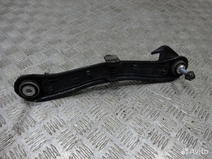 Задний верхний левый рычаг Мерседес 166 292