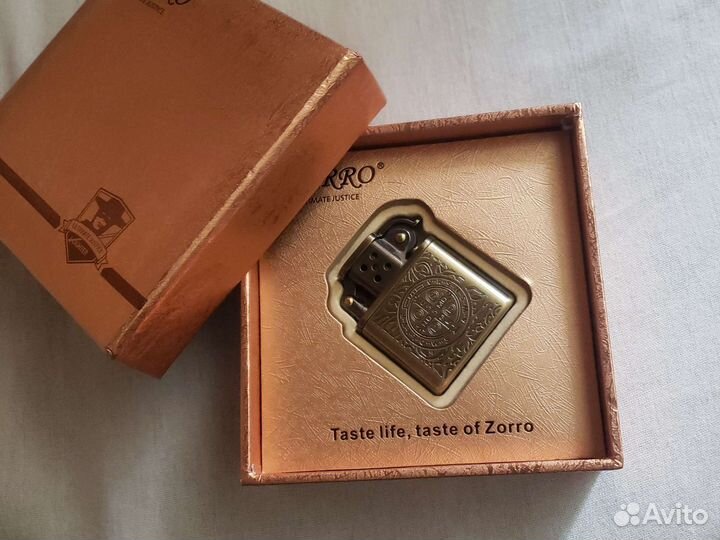 Зажигалка zorro