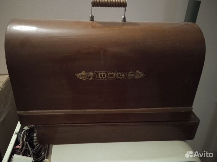 Швейная машинка