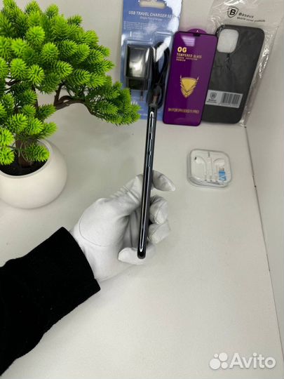 iPhone 11 Pro, 64 ГБ