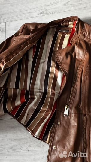 Куртка кожаная женская 48 50