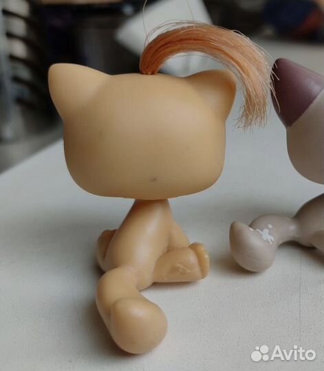 LPS кошка сидячка старая коллекция