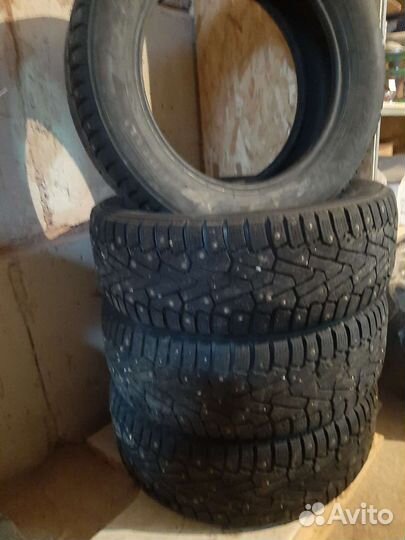 Pirelli Ice Zero SUV 225/60 R17