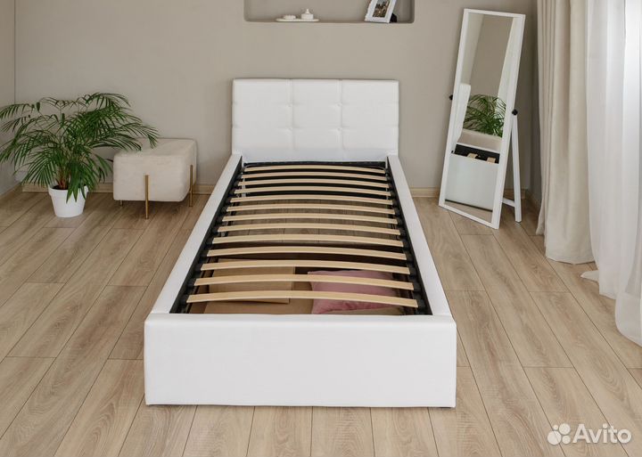 Кровать новая с матрасом 80х200 белая Роза