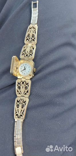 Часы Чайка женские скань