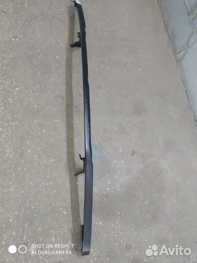 Планка под фары Тойота Ленд Крузер 100. 98-02 г.в