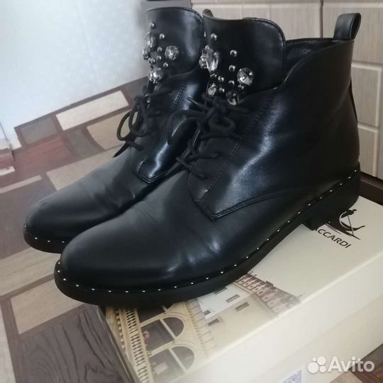 Ботинки женские 40 размер