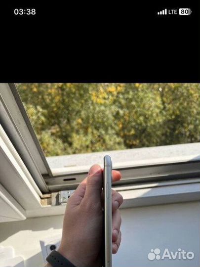 Телефон iPhone 11 128 gb