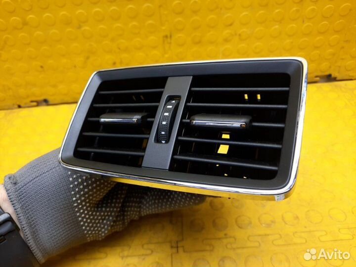 Дефлектор воздушный задний Skoda Karoq djka 2021