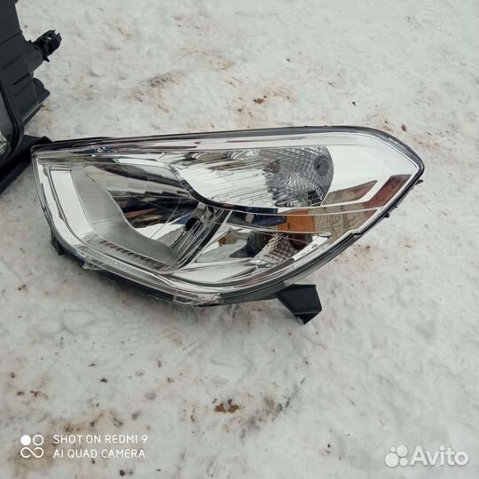Фара Рено dokker