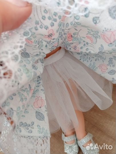 Платье для куклы Паола Рейна