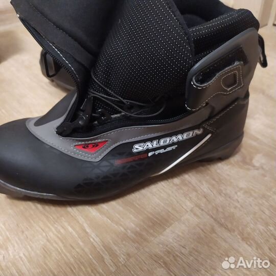 Лыжные ботинки salomon pilot