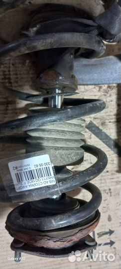 Амортизатор Nissan Ad vhny11 передний