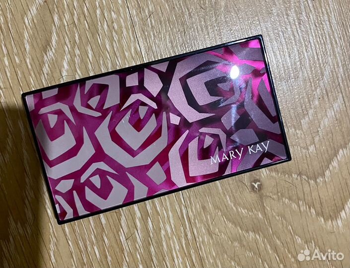 Mary kay футляр+пудра