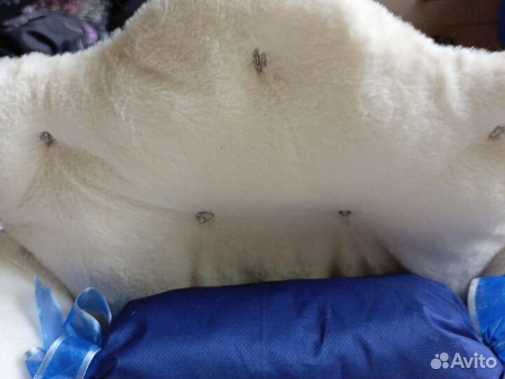 Лежанка для собак и кошек