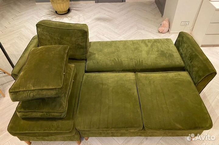 Диван угловой (235см)