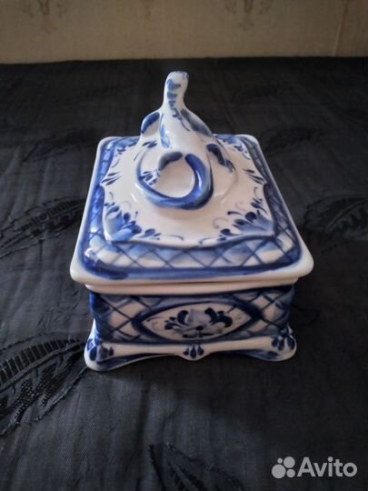 Шкатулка гжель