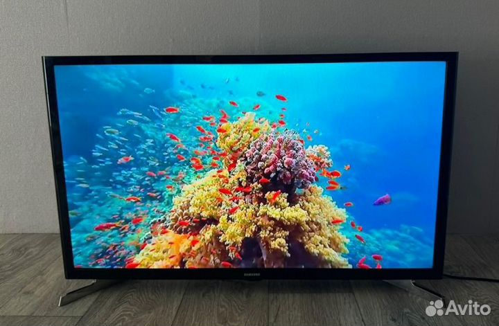 Телевизор Samsung SMART tv 32