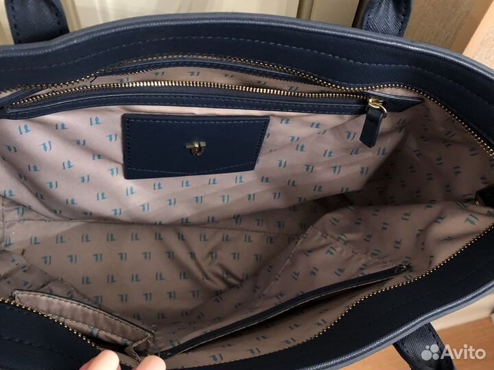 Сумка женская новая The trussardi jeans