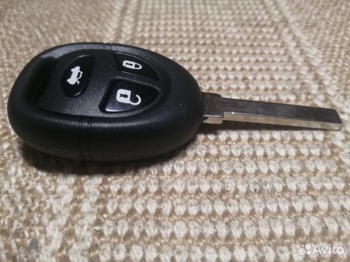 Saab чип ключ 3 кнопки CE0560 59304123C HU100