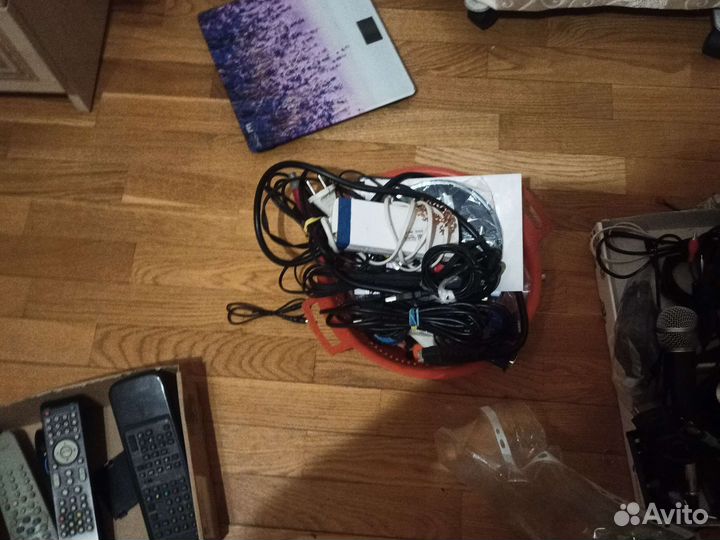 Адаптер,разные провода