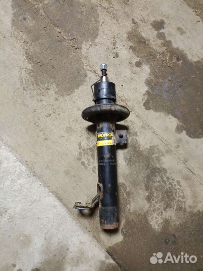 Амортизатор Форд Фиеста