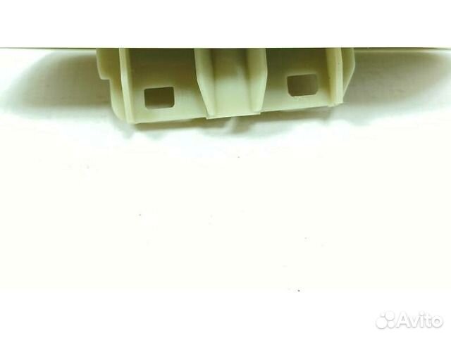 Крышка омывателя фары левая Rav4