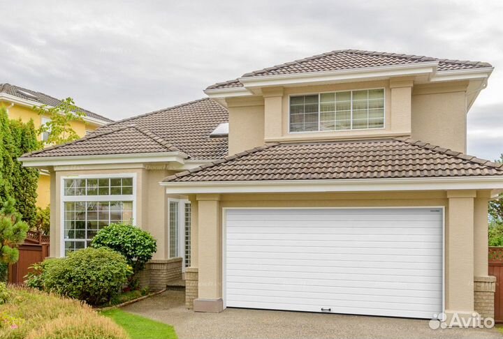 Ворота гаражные секционные, рулонные