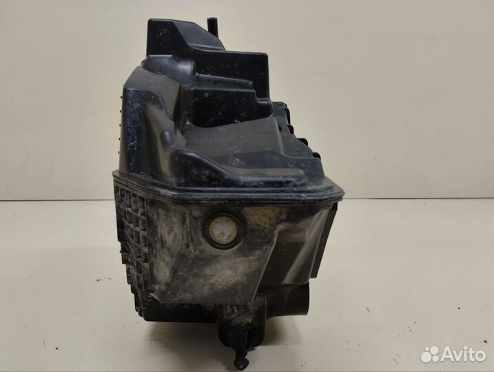 Корпус воздушного фильтра Renault Duster 2012