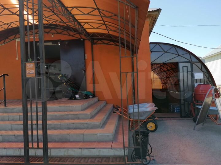 Торговая площадь, 980 м²