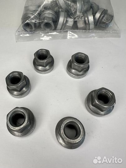 Гайка колесная Transit (2006 - 2001)