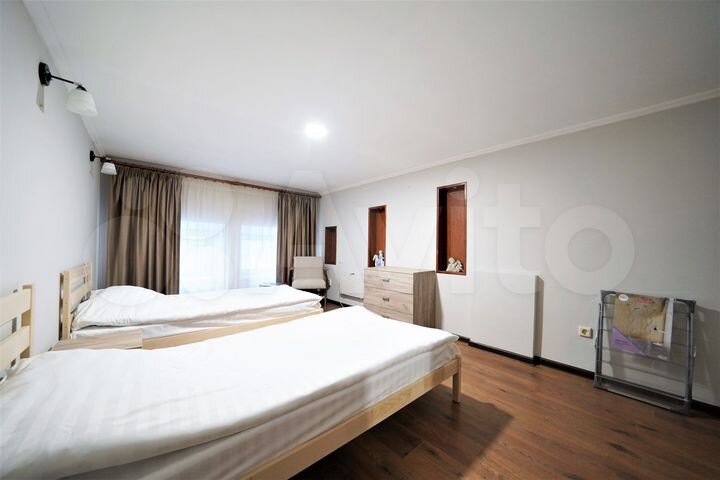 Комната 17 м² в 5-к., 2/8 эт.