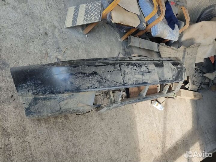 Передний бампер ваз 2110 под ремонт