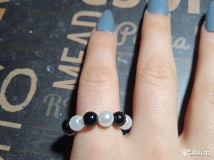 Кольцо вэнздей адемс